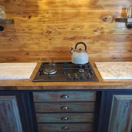 Hill Hide Away Holiday home