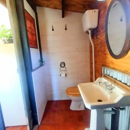 Hill Hide Away Tortosa
